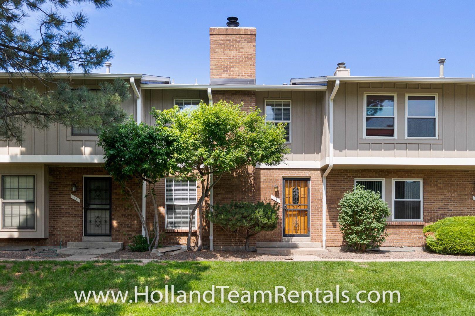 Aurora Townhome: 10124 E Jewell Ave #11