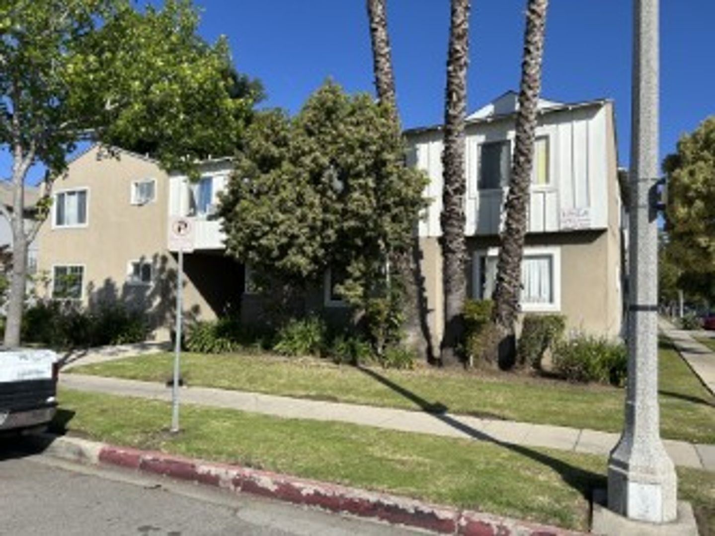 LOS ANGELES Apartment: 11401 WASHINGTON PL