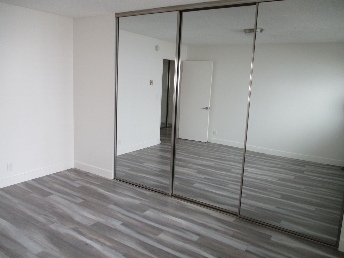 3625 GLENDON AVE, 204, LOS ANGELES, CA 90034