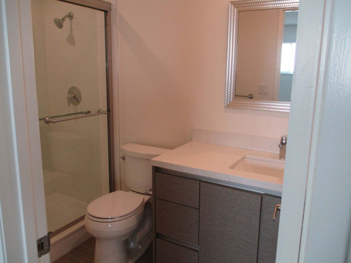 3625 GLENDON AVE, 204, LOS ANGELES, CA 90034