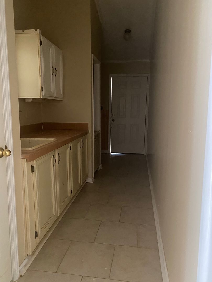 6204 HWY 53 , Harvest, AL 35749