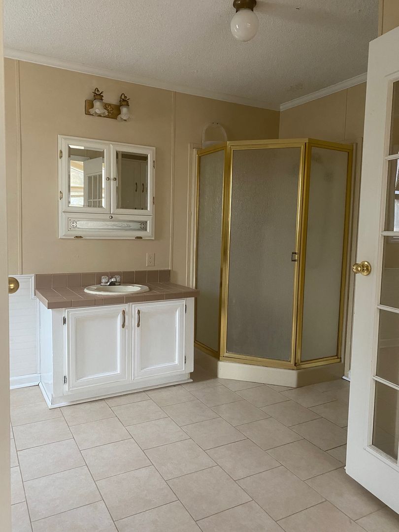 6204 HWY 53 , Harvest, AL 35749