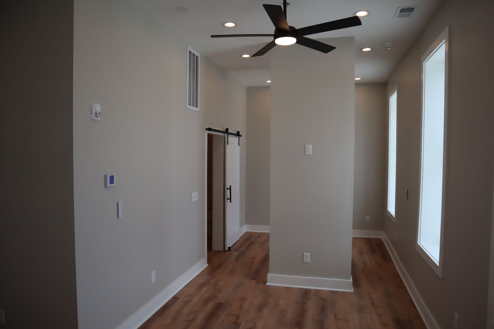 Gallatin Apartment: 128 North Water Ave