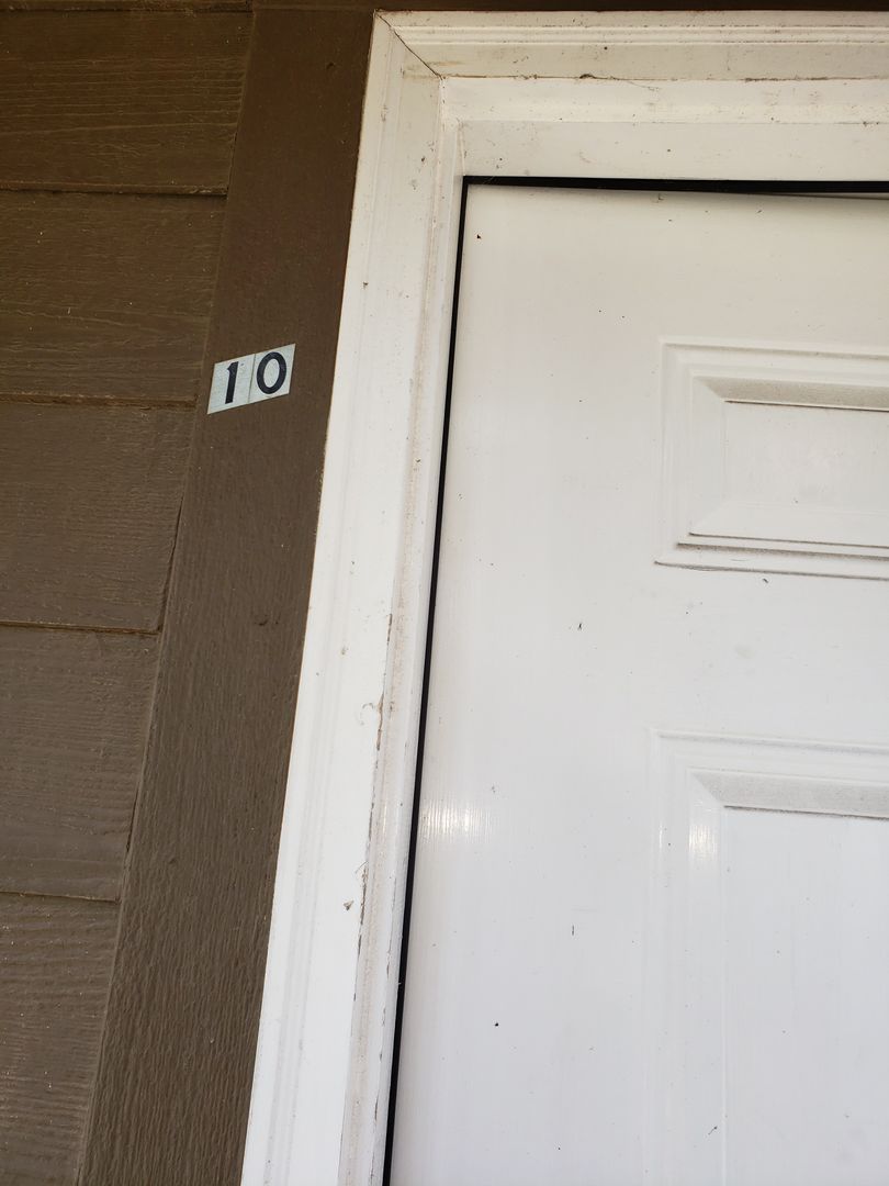 Franklin Apartment: 845 West Madison St