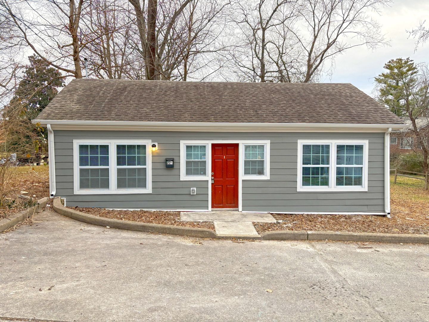 Gallatin House: 228 North Hume - Cottage