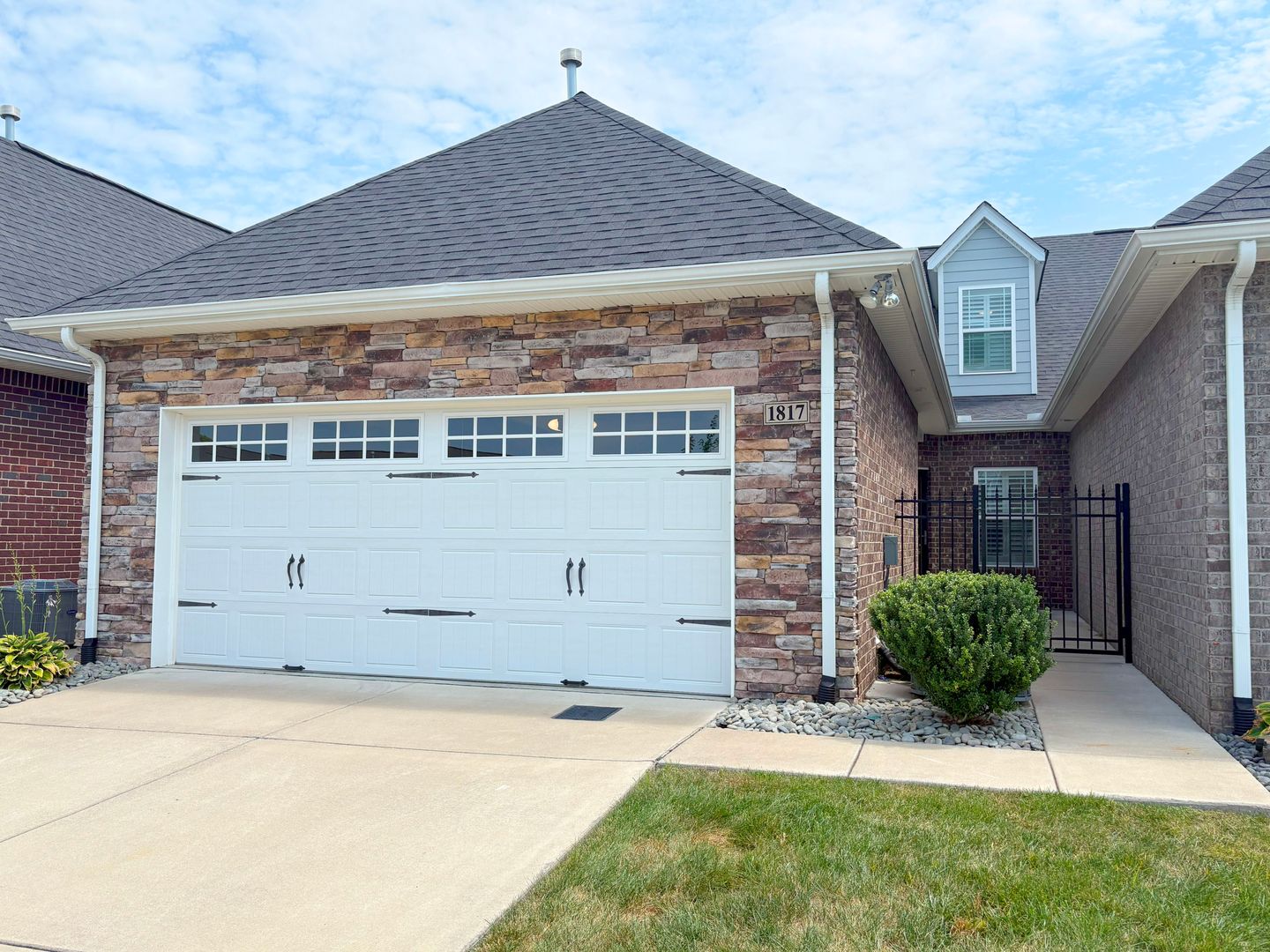 Gallatin House: 1817 Neswick Court