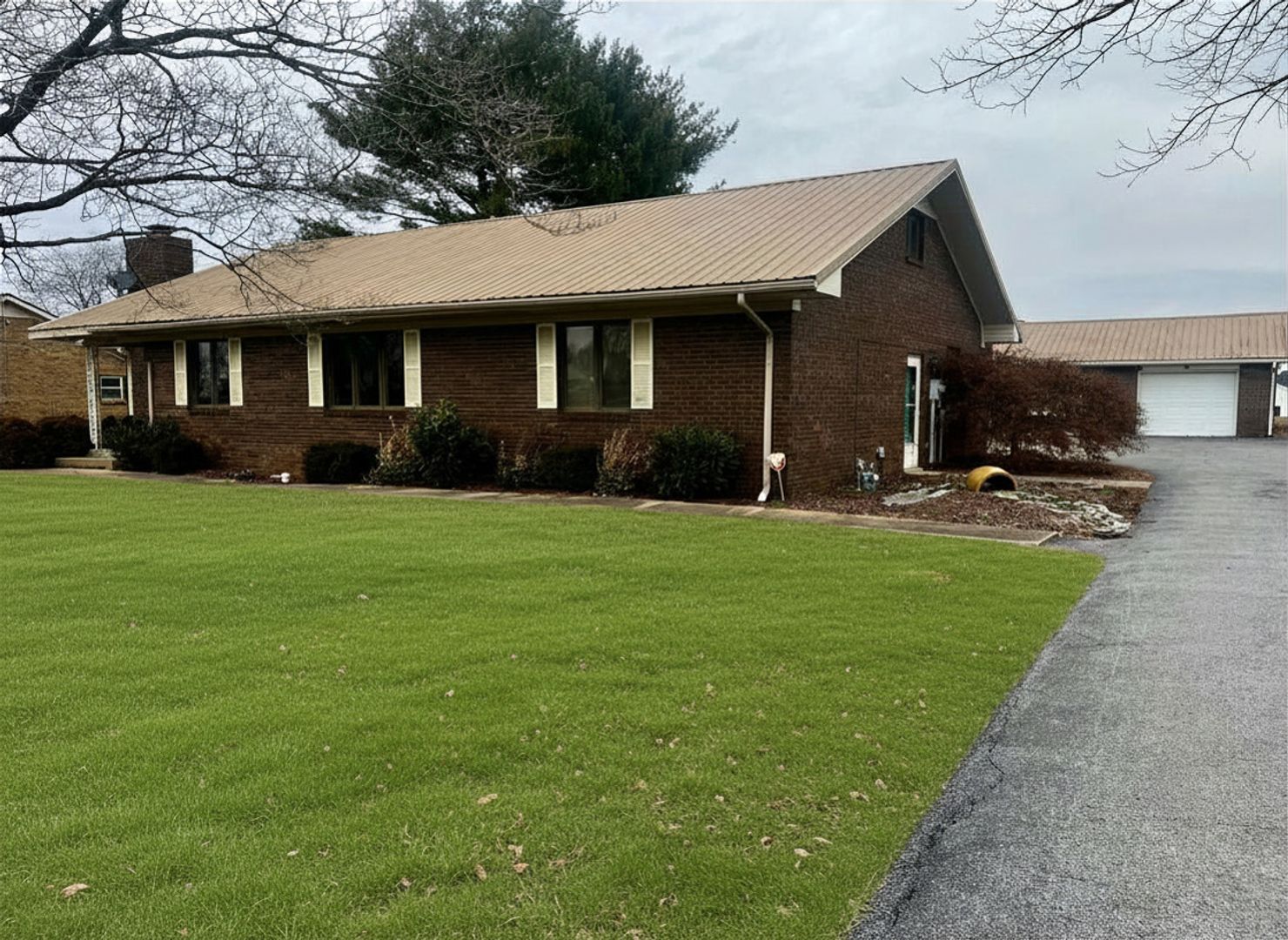 Franklin House: 122 N. Fairway Road