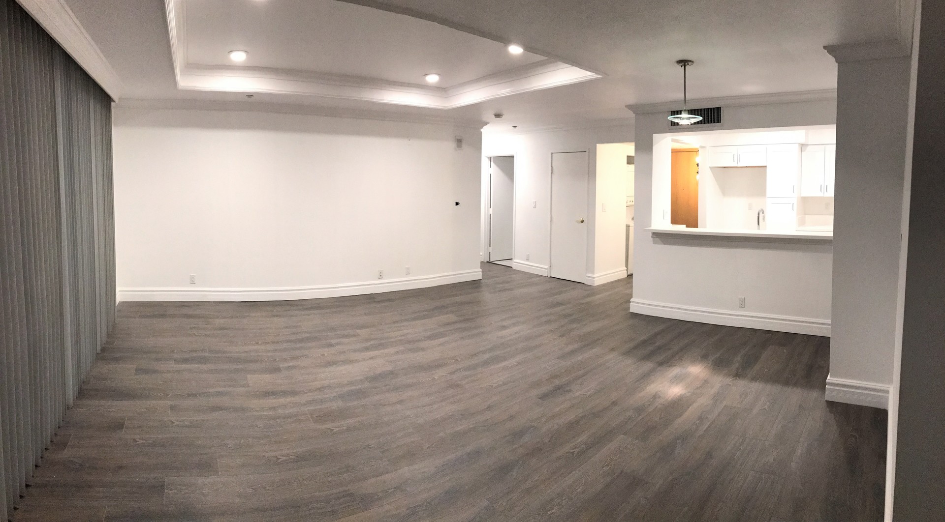 Los Angeles Apartment: 10636 Wilshire Blvd