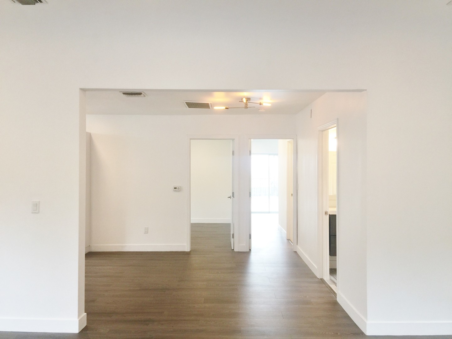 8538 West Knoll 8 of 12