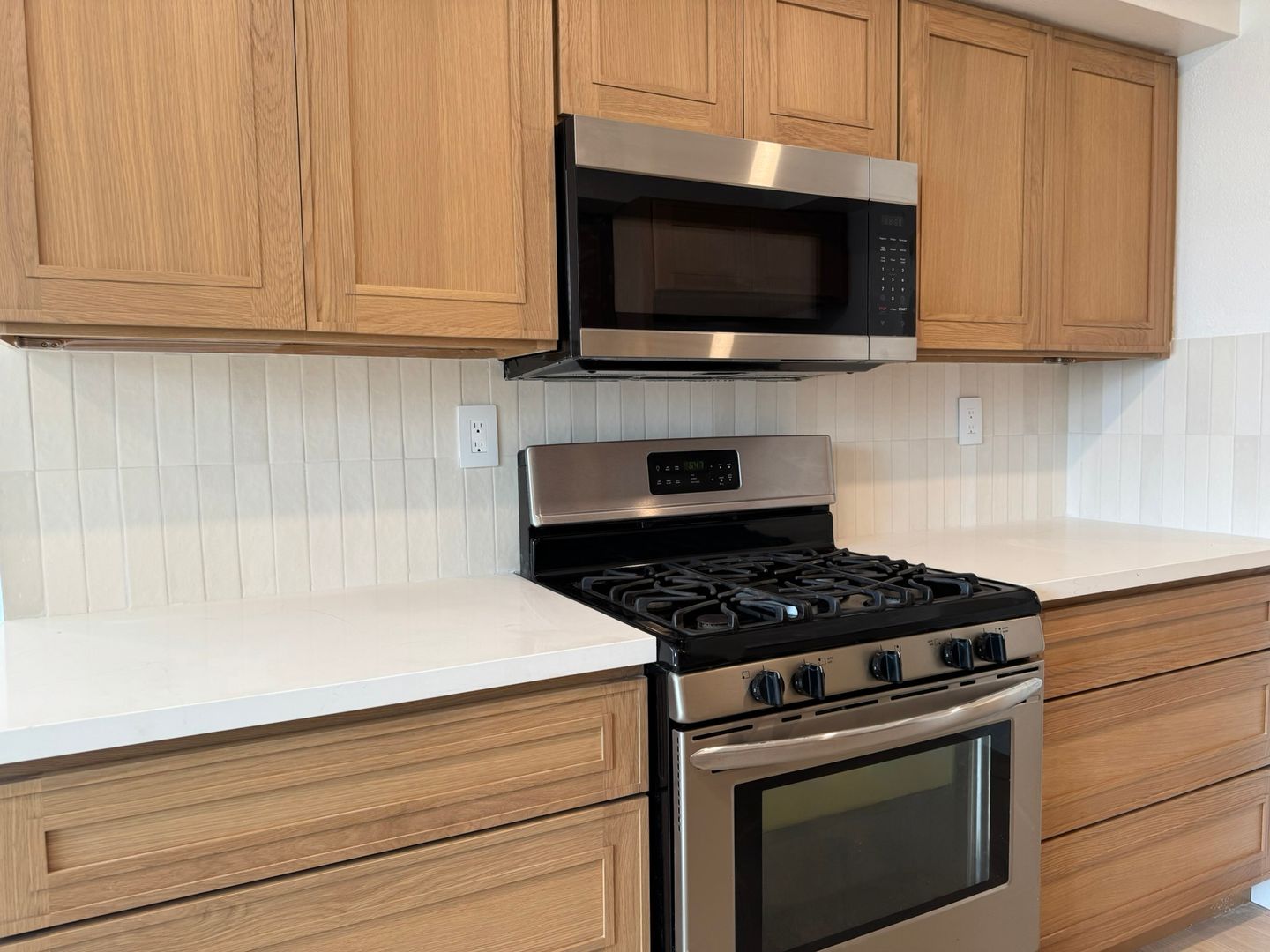 Los Angeles Apartment: 10636 Wilshire Blvd