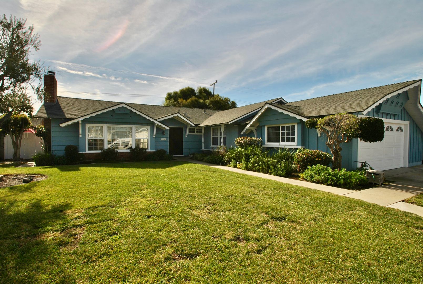 Los Alamitos House: 3116 Bostonian Dr.