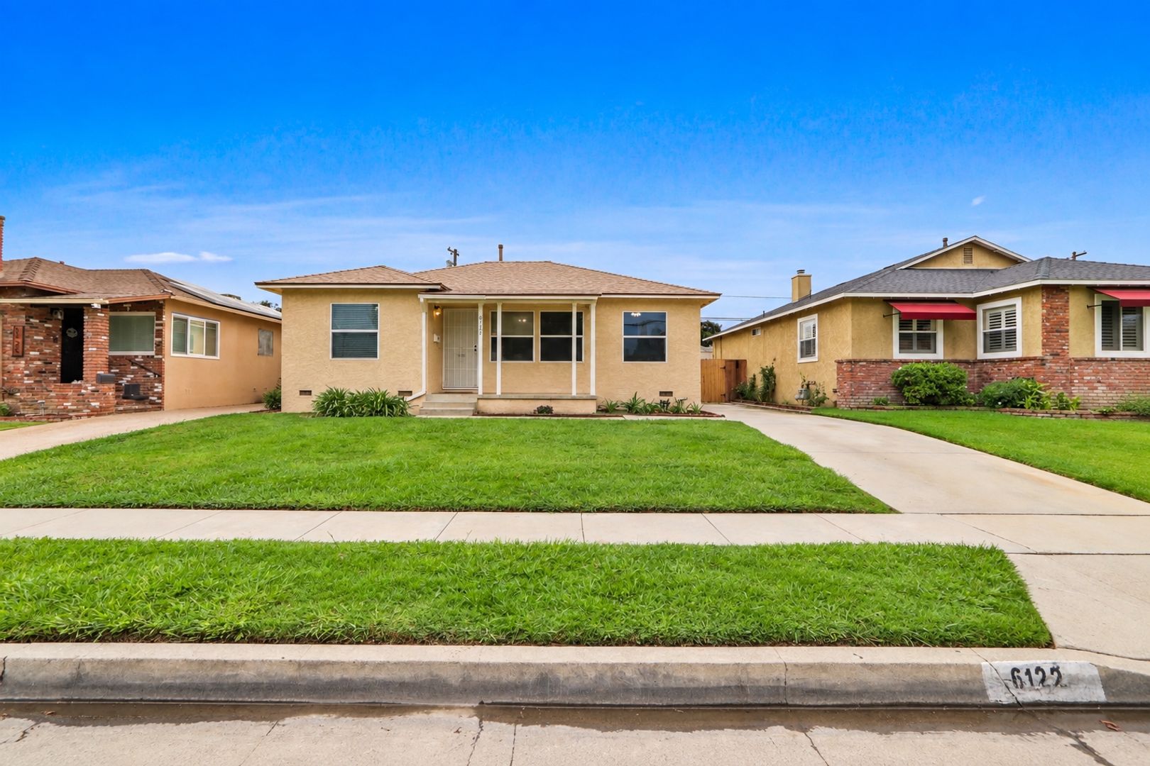 Lakewood House: 6122 Harvey Way