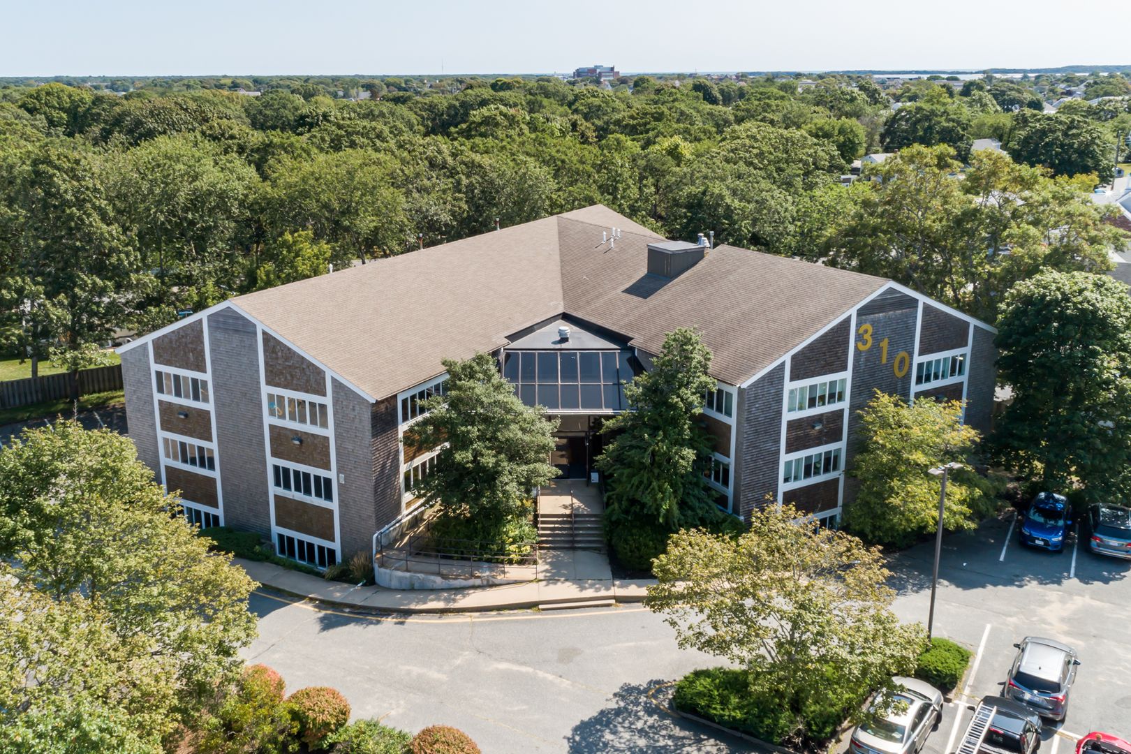 310 BARNSTABLE ROAD RESIDENCES LLC