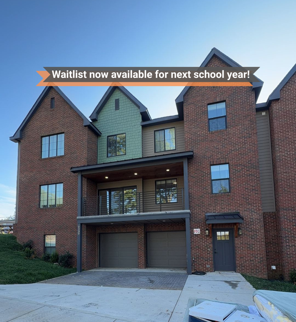 Knoxville Townhome: 2232 Laurel Ave