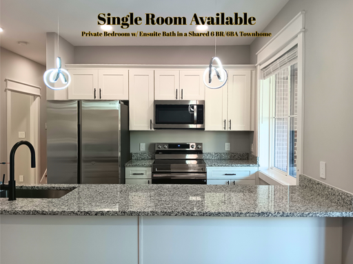 Single Room Available in 6BR Townhome | Private Bedroom w/ Private Bathroom – photo 1