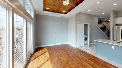 ✴️ Waitlist for Aug2027–Jul2028 Now Open! | 3 Bed Condo with Private Baths – photo 1