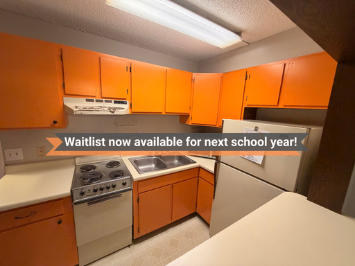 ✴️ Waitlist for Aug2027–Jul2028 Now Open! |Budget-Friendly 1BR Condo | Walk to UTK | Fort Sanders – photo 1