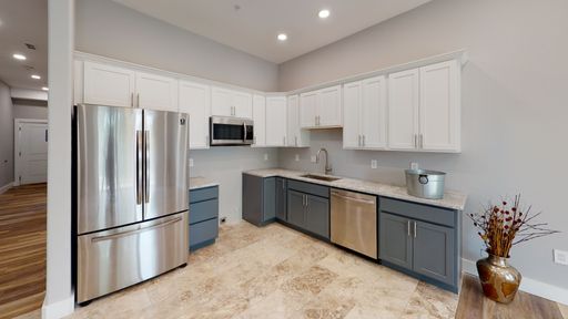 ✴️ Waitlist for Aug2027–Jul2028 Now Open! |Premium 1BR/1BA Condo Near UTK | Fort Sanders Knoxville Off-Campus Housing – photo 1