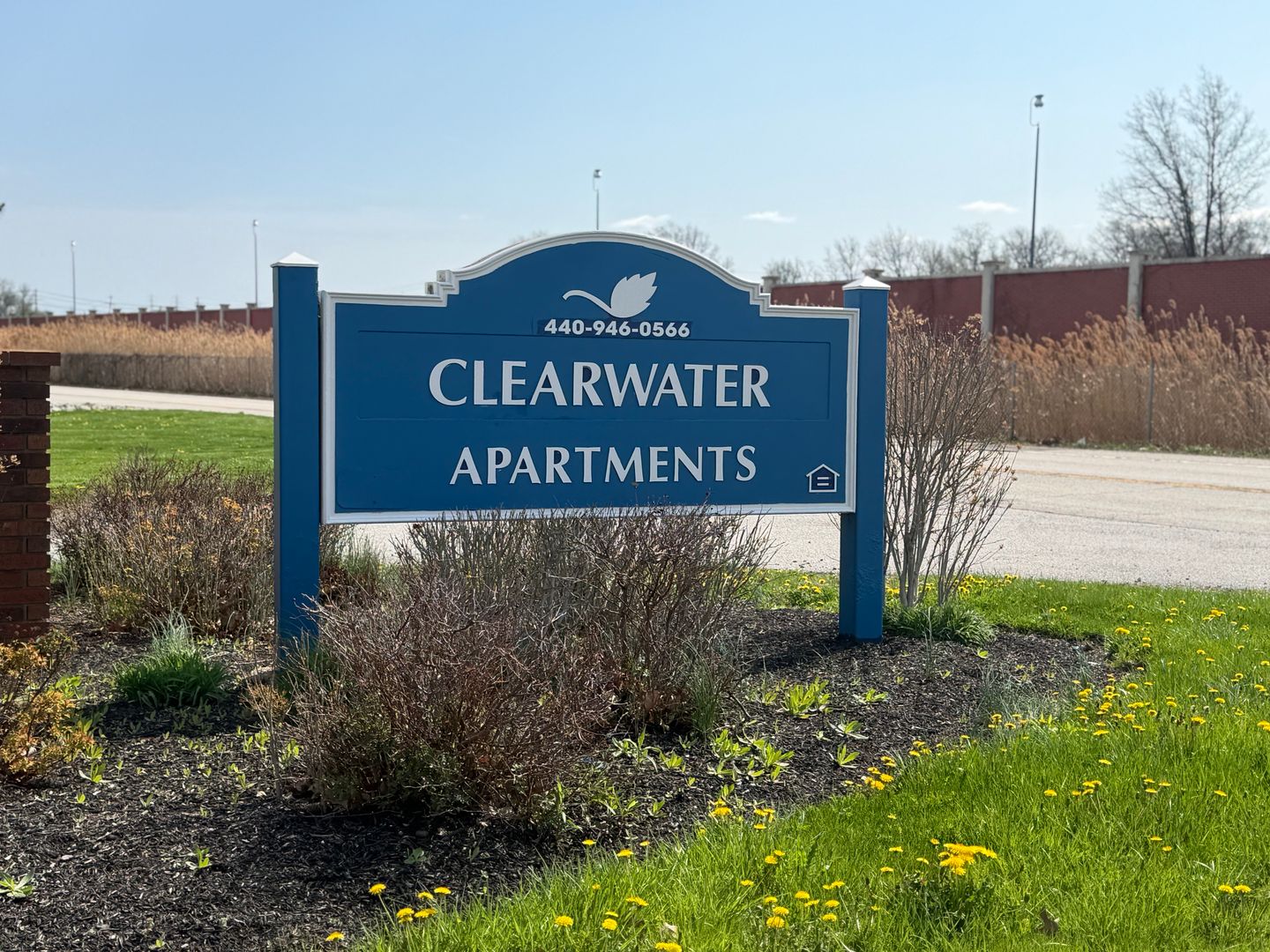 Eastlake Apartment: 33033 Curtis Boulevard