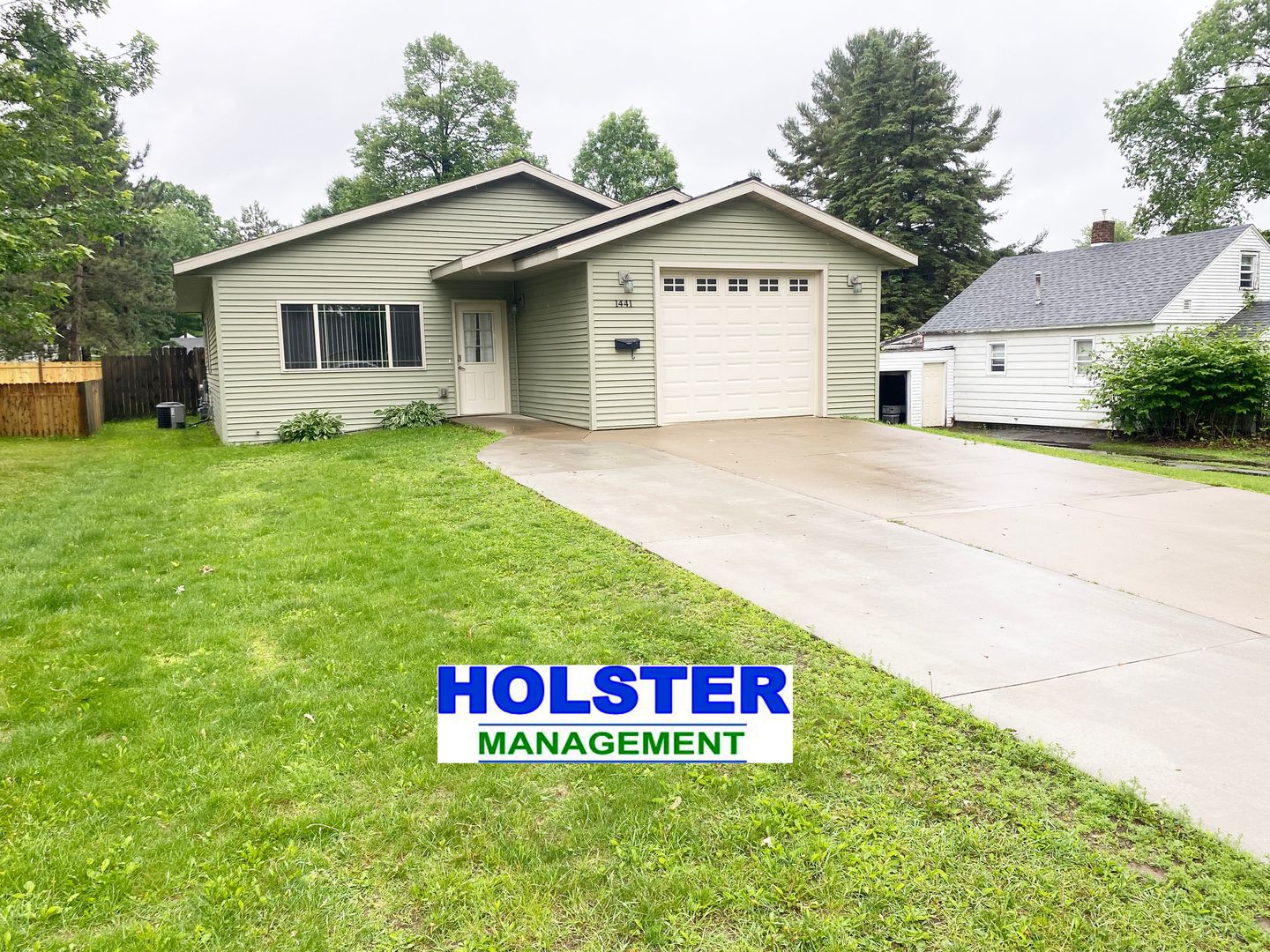 Wausau House: 1441 Madison Street