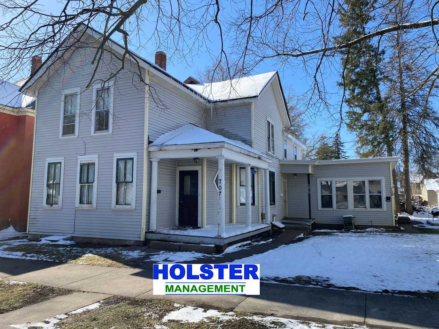Wausau Apartment: 707 Grant Street