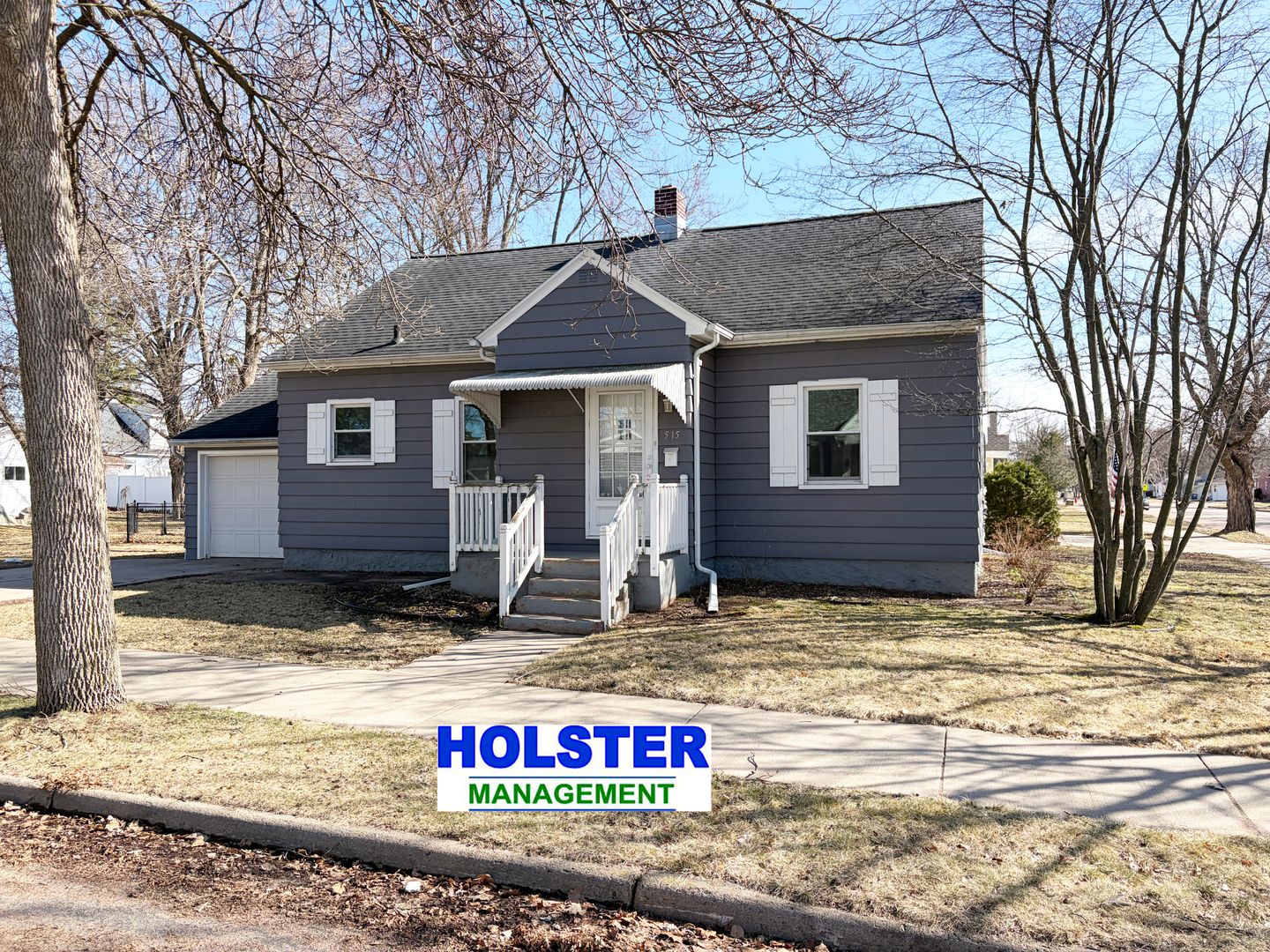 Wausau House: 515 W Union Avenue