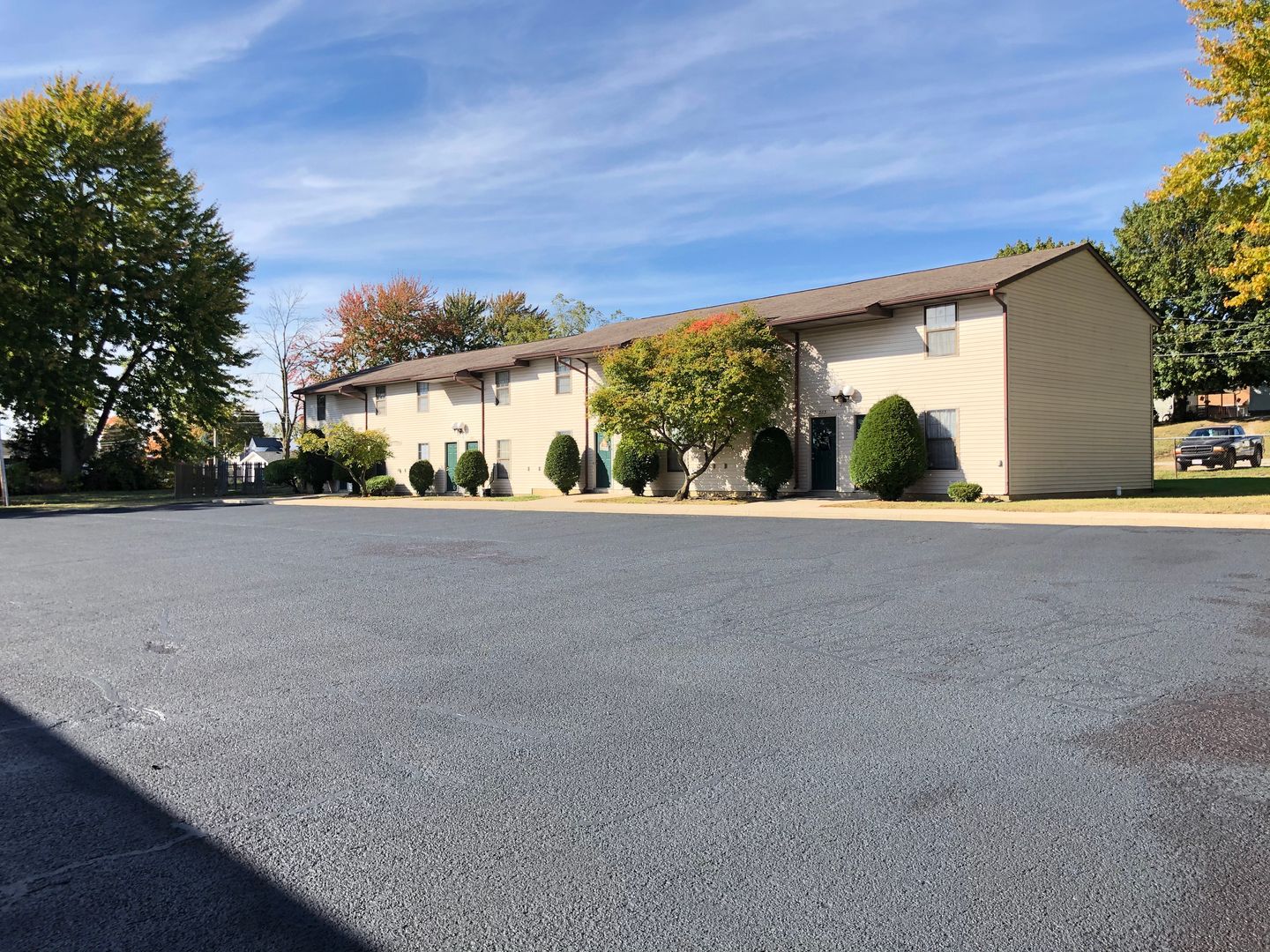 Sidney Apartment: N Highland