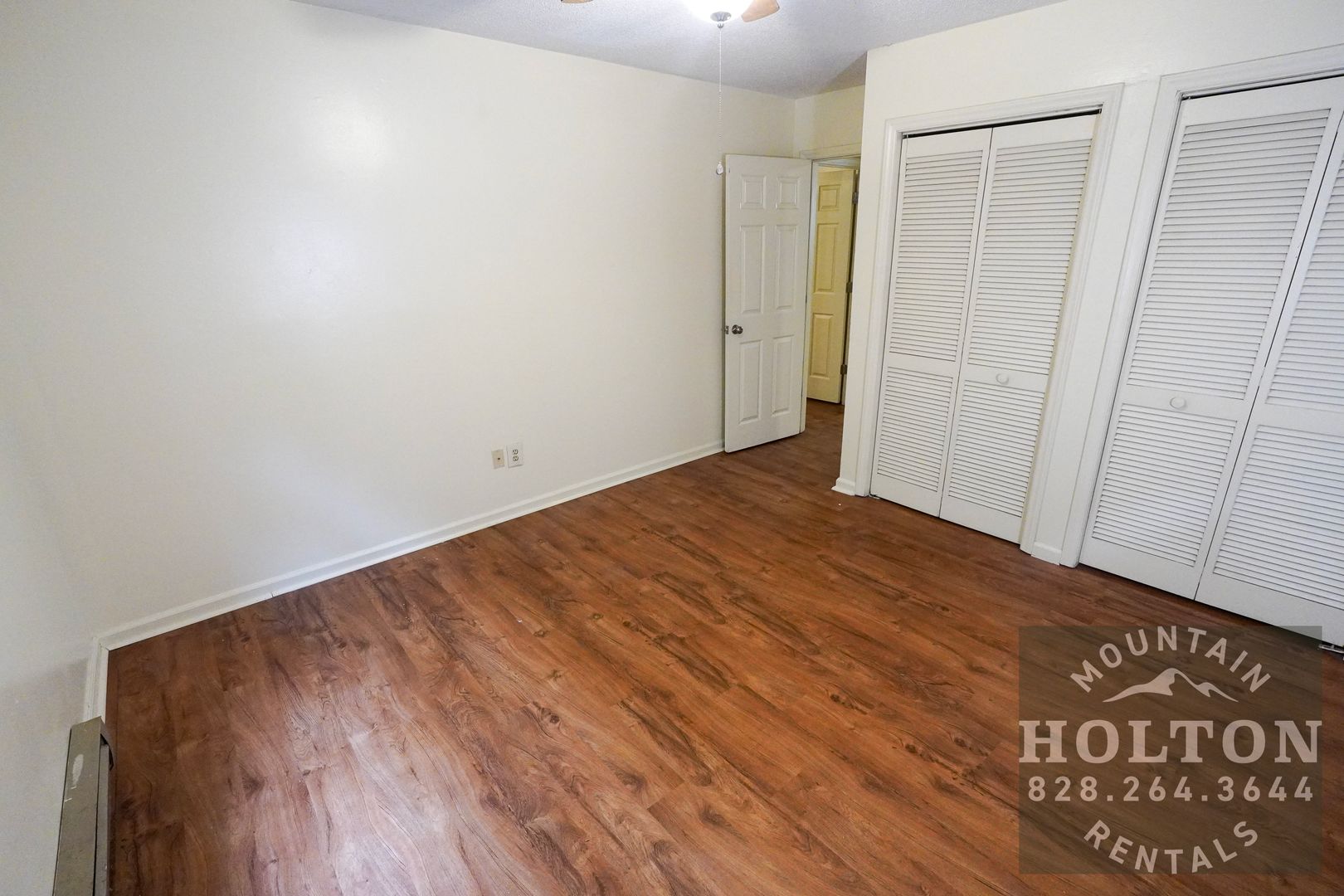 Boone Apartment: 200 Pilgrams Way, Unit 21