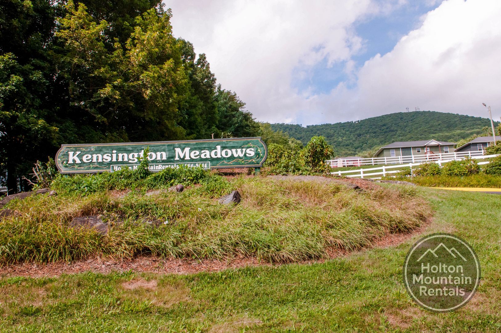 Boone Multiplex: 123 Darby Court