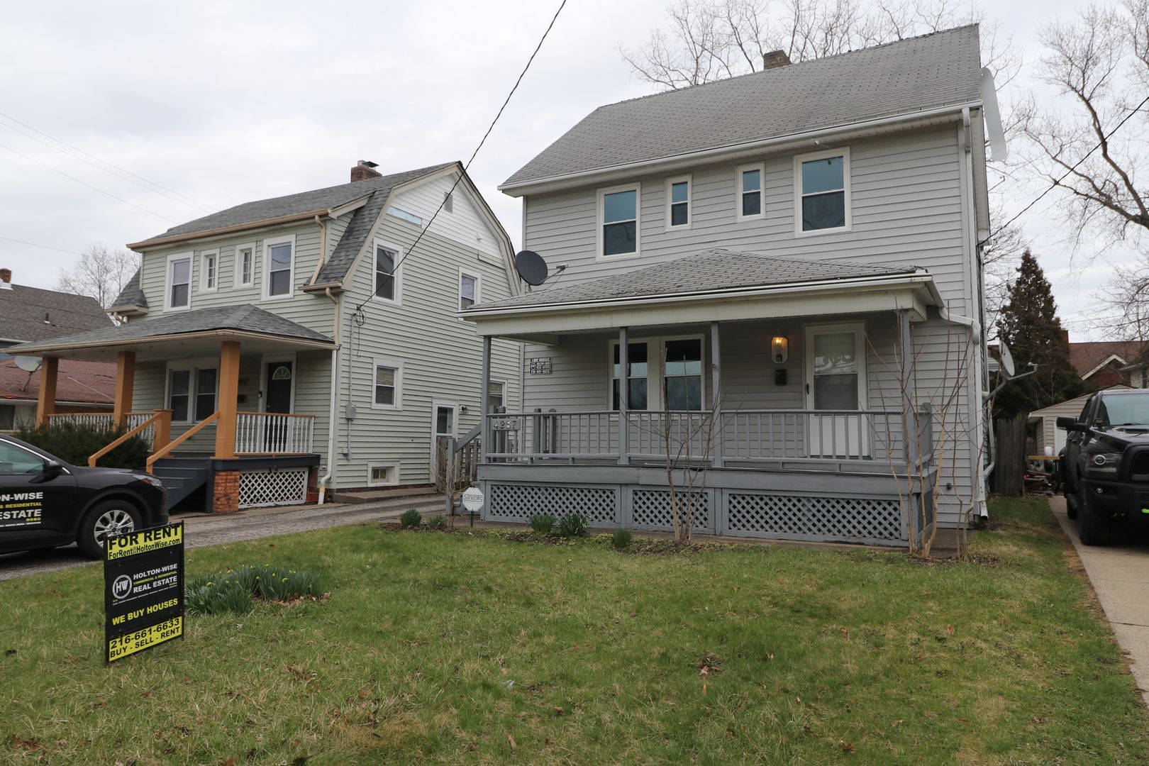 Cleveland House: 4287 Rocky River Drive