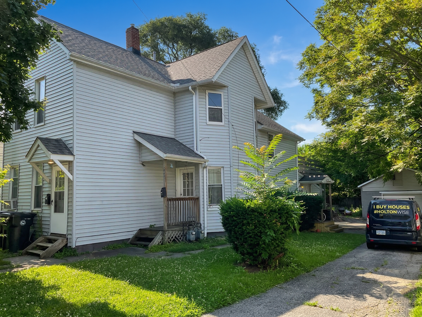 Cleveland Apartment: 3449 Erin Avenue