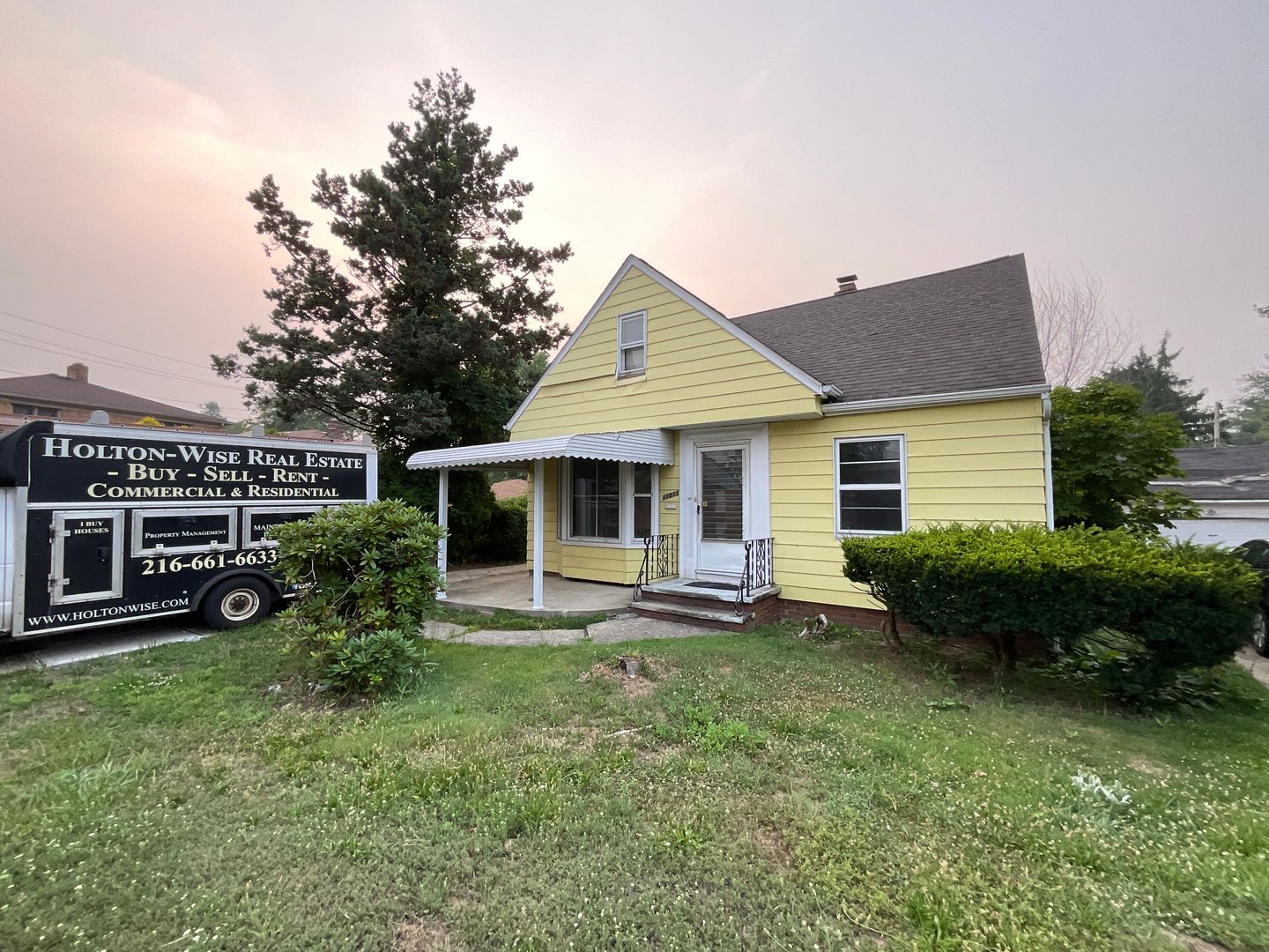 Garfield Heights House: 11013 Lincoln Avenue