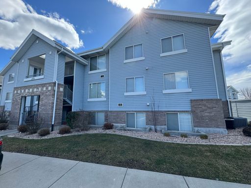 Perfectly Located Condo – photo 1