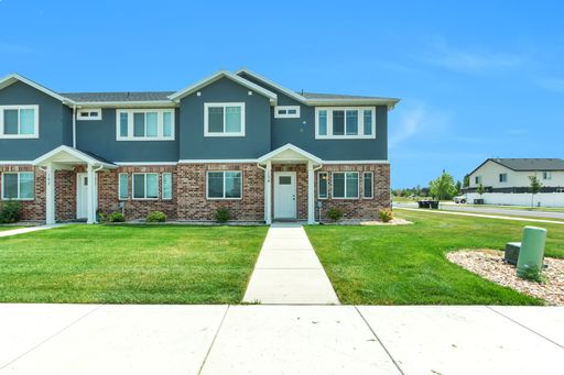 Great Townhome in Springville – photo 1