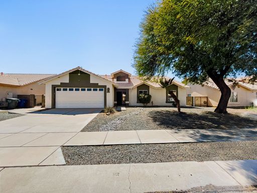 9232 E Big Sky Lane Beautiful Four Bedroom Home in Rita Ranch with a Private Pool – photo 1