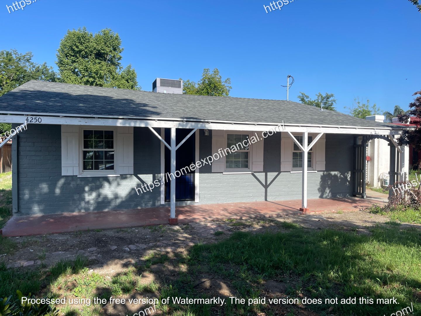 San Bernardino House: 4250 N H St.