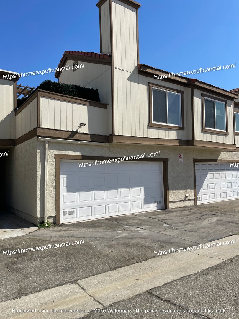 Ontario House: 1220 S Cypress Ave Apt G