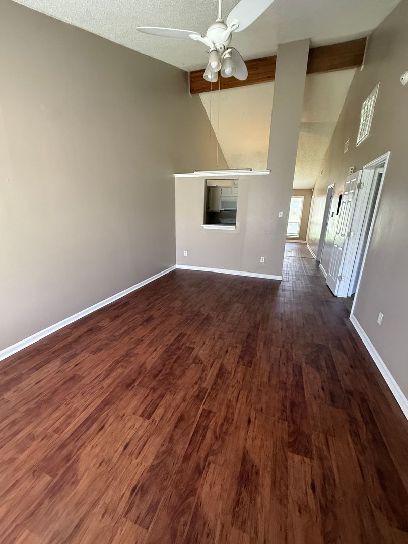 Baton Rouge Townhome: 1713 Jasper Ave.