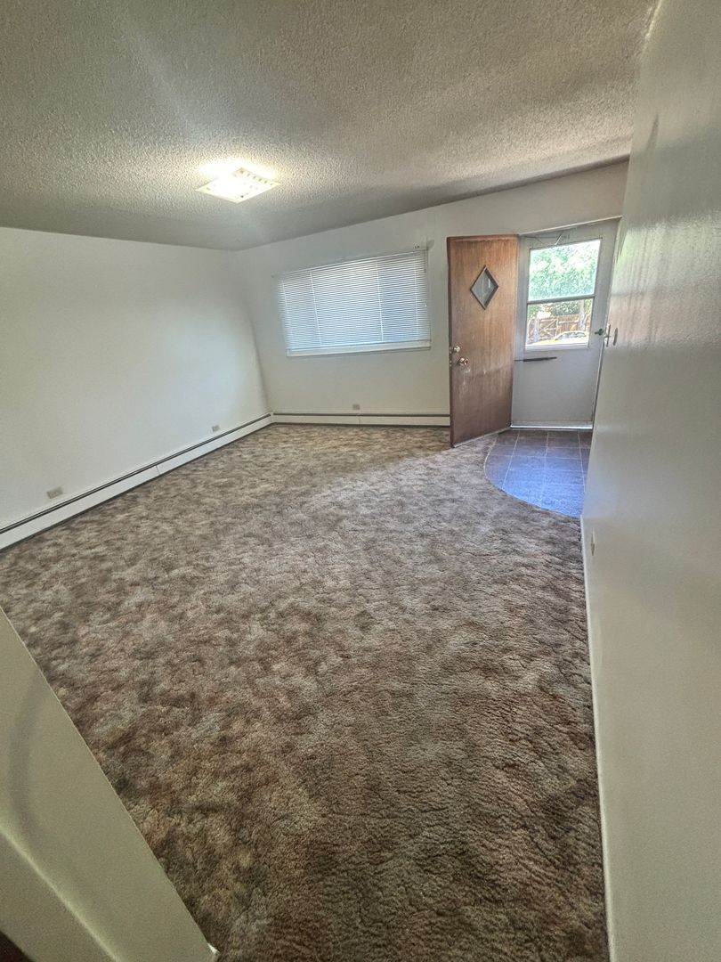 Laramie Apartment: 724 Lewis Street