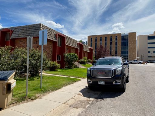 457 N 13th St 1 bedroom/1 bath $775/month