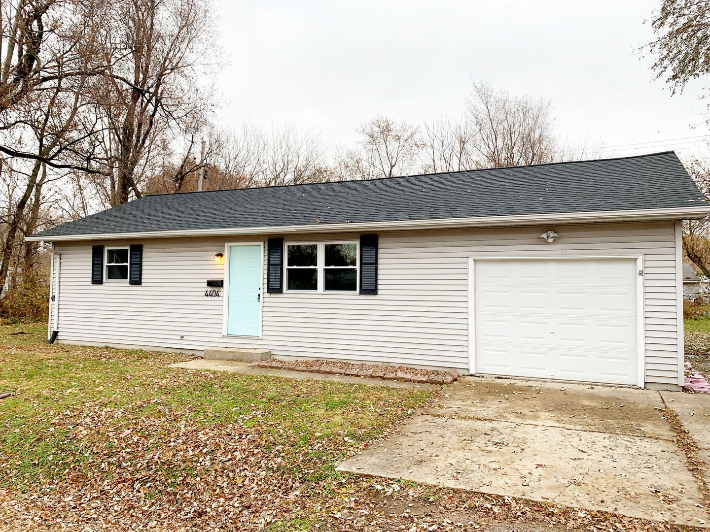 Granite City House: 4404 Wabash