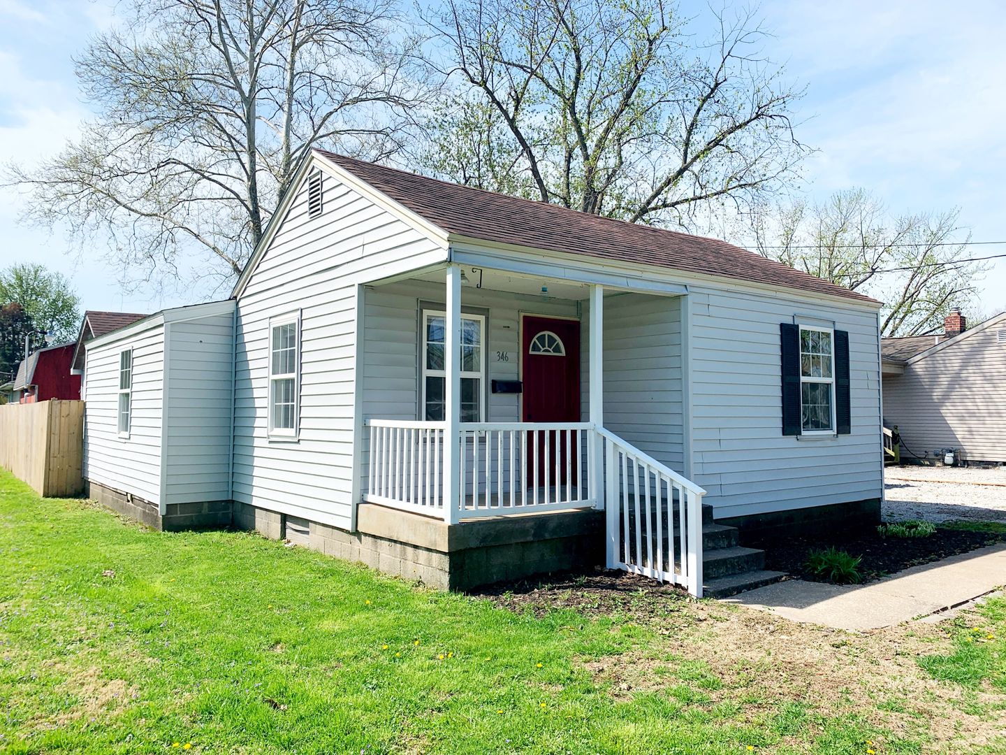 Cottage Hills House: 346 Virginia Ave