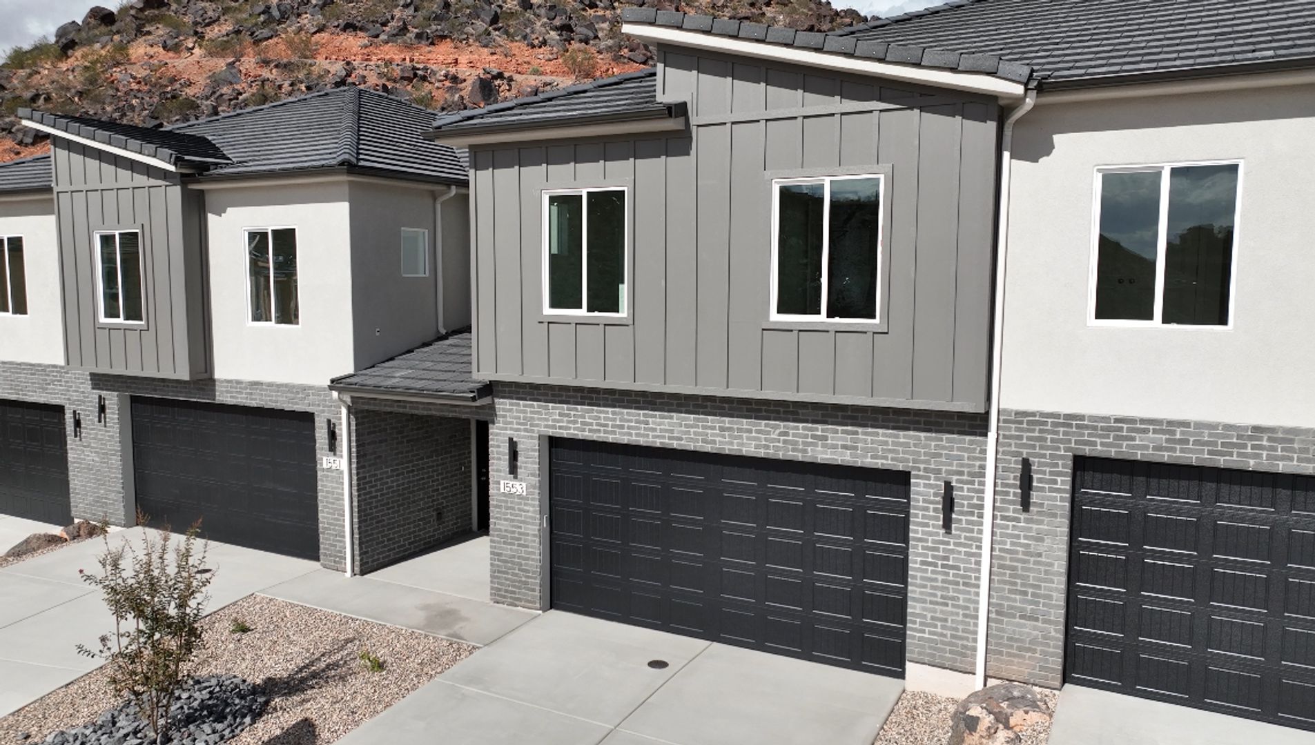 4 Bed, 2.5 Bath, 2 Car Garage