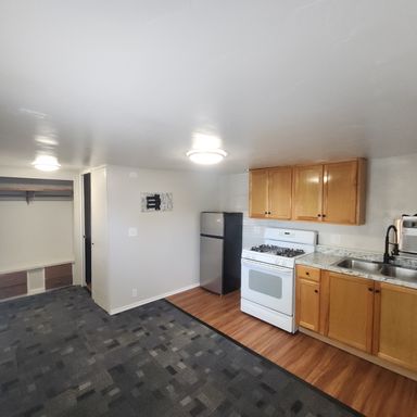 Available now! Newly updated! Cozy Studio for rent in Hurricane! – photo 1