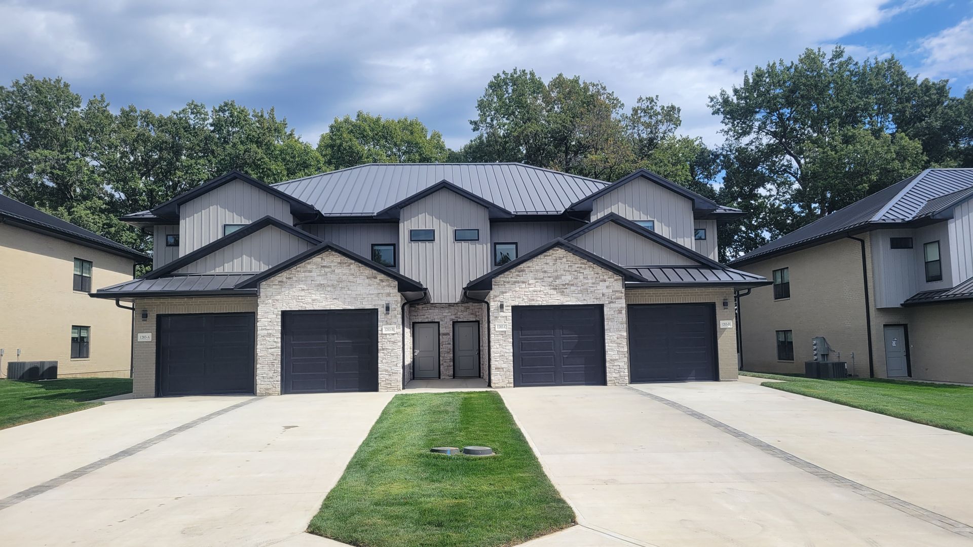 Warrensburg Apartment: 1210 William Place