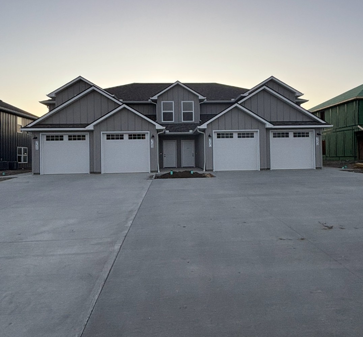 WARRENSBURG Apartment: 75 SE 351 RD