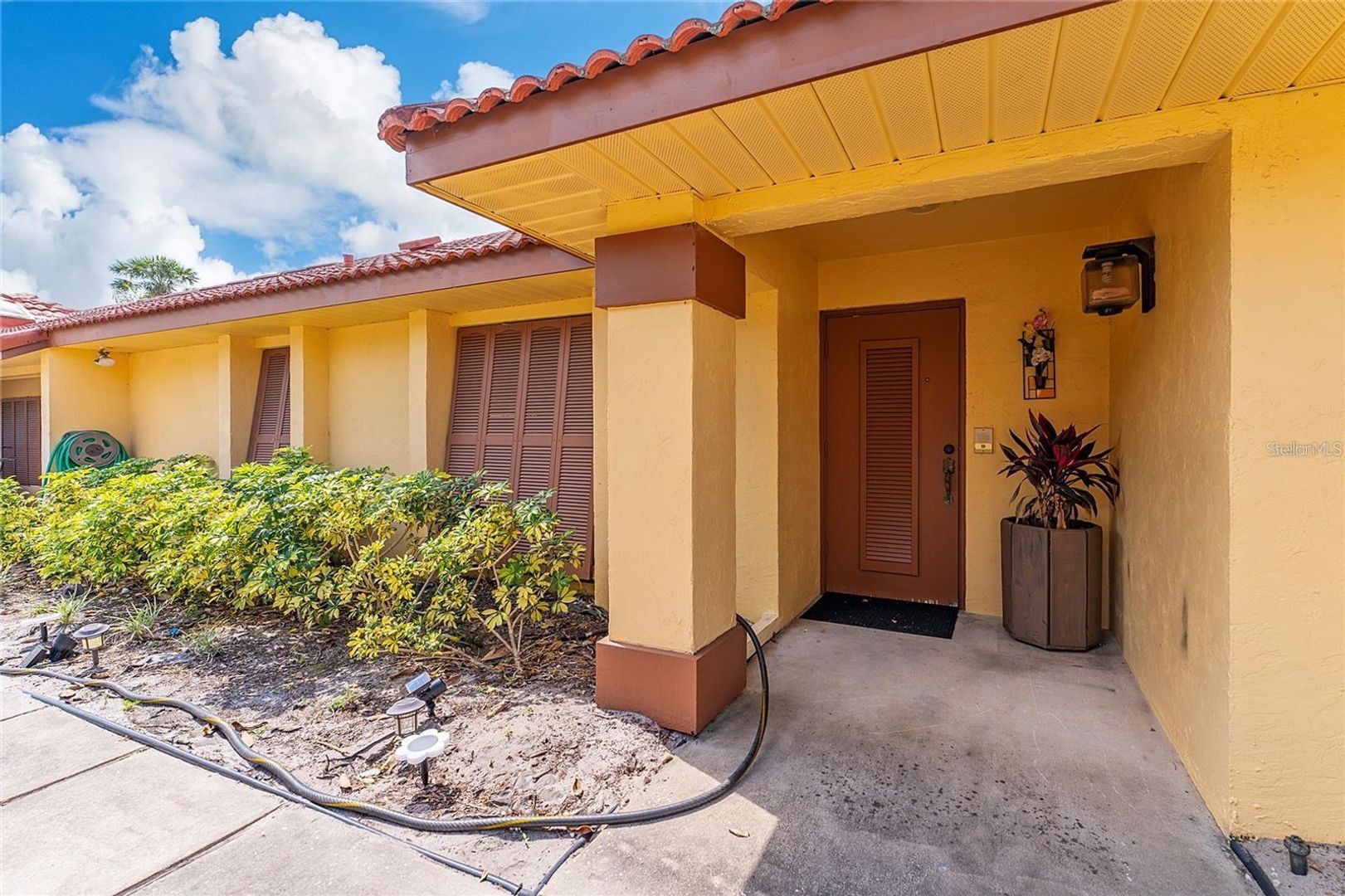 Orlando Condo: 5053 Maui Cir #14