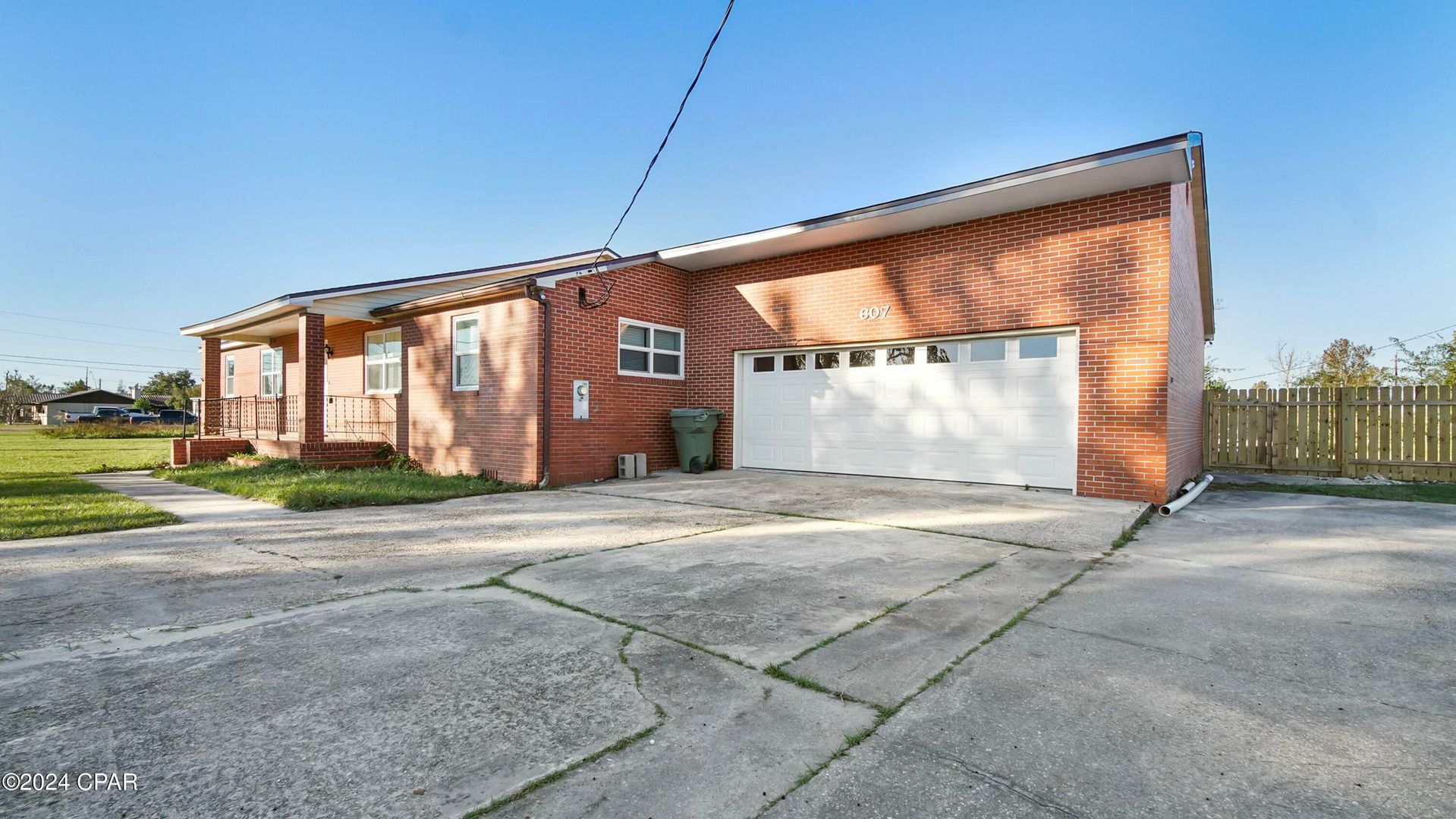 Panama City House: 607 N Star Ave