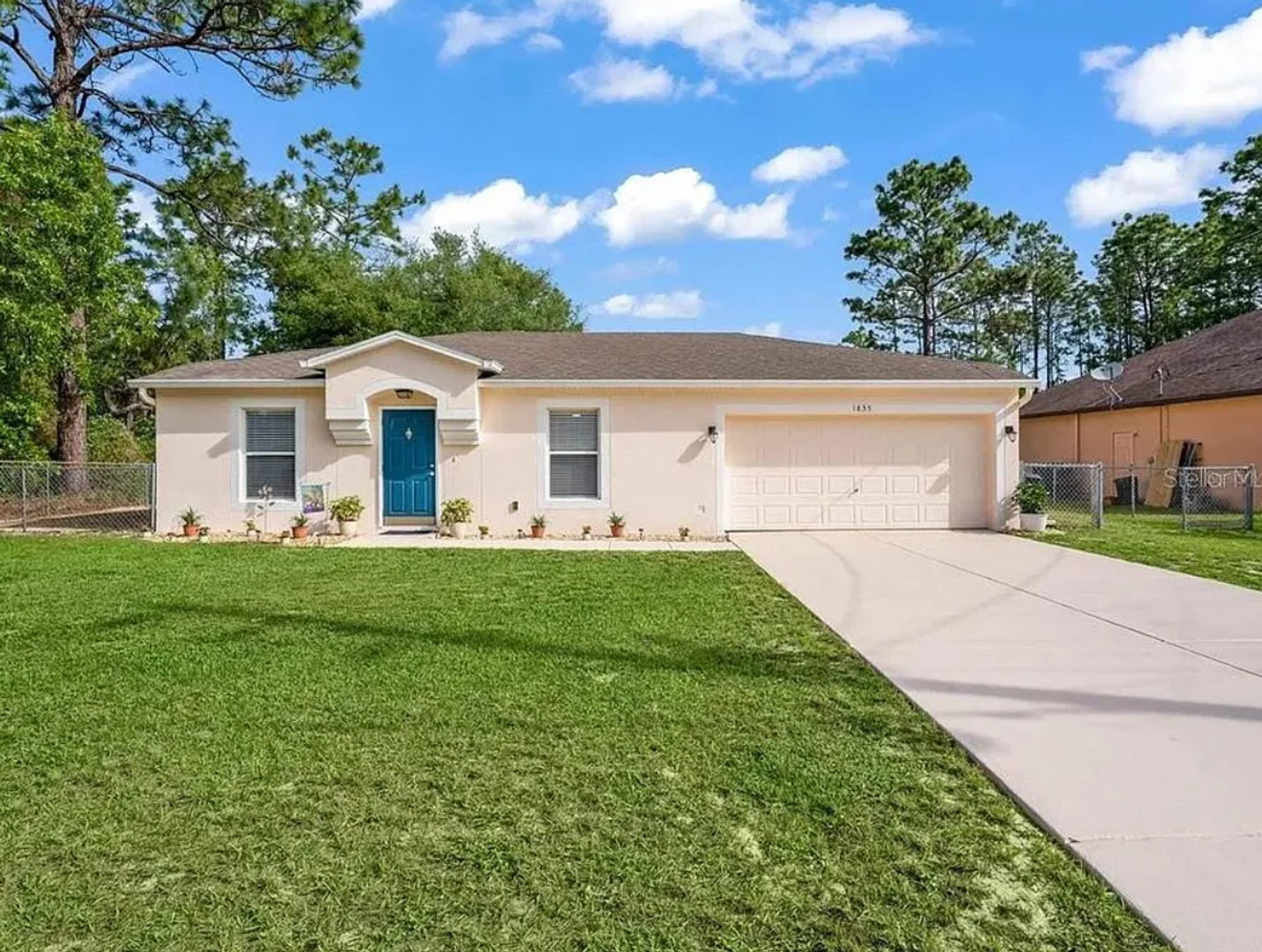 Citrus Springs House: 1835 W Citrus Springs Blvd