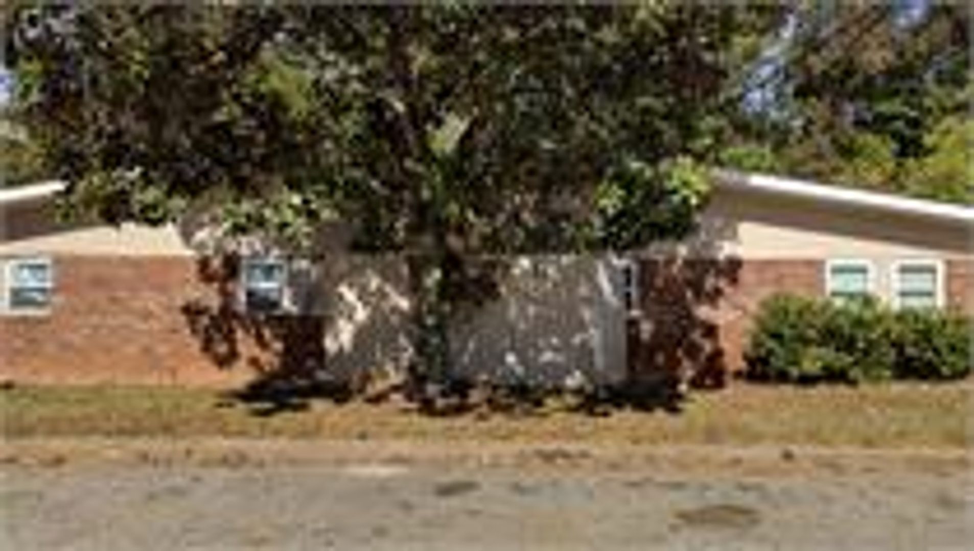 Stone Mountain Apartment: 4958 Central Drive